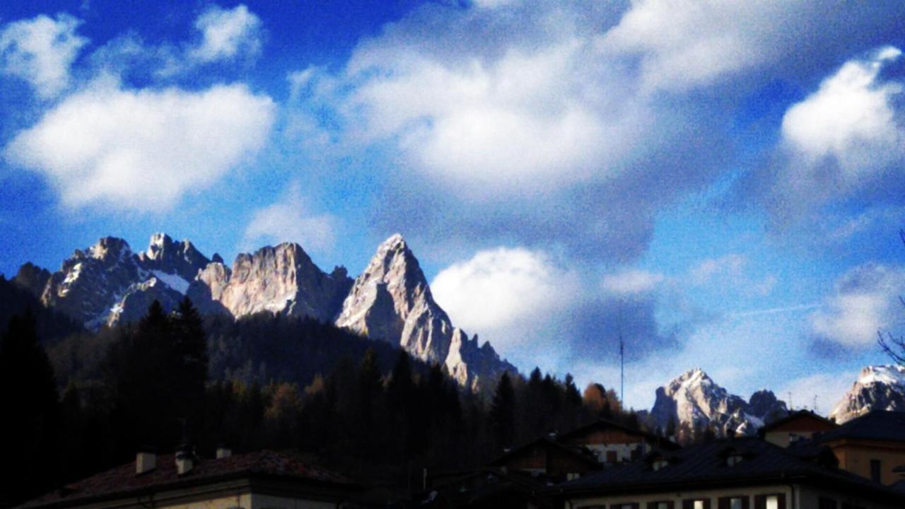 Appartamento Al Sole Pieve di Cadore Luaran gambar